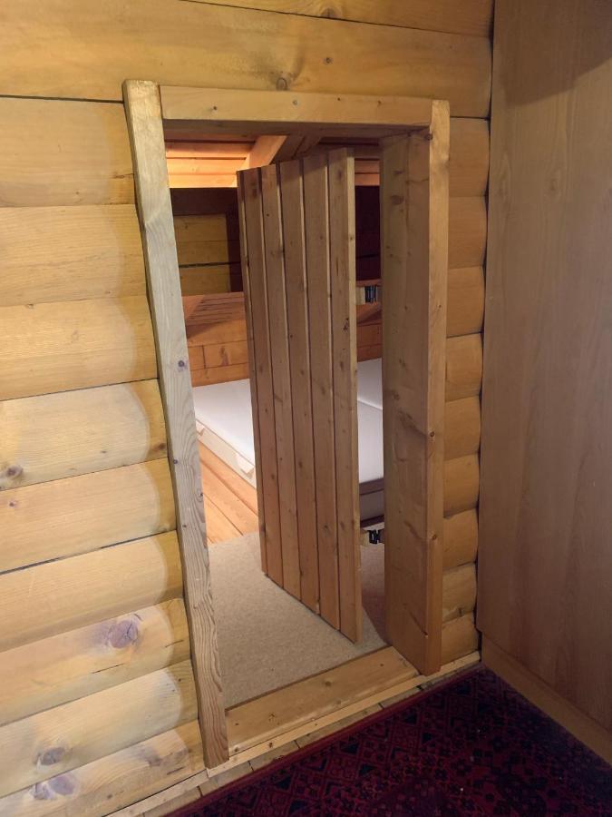 Ferienwohnungen Im Blockhaus Metzler Schwarzenberg im Bregenzerwald Exterior foto